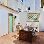 펜션 Casa Do Patio By Junto Ao Mar *