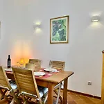펜션 Casa Do Patio By Junto Ao Mar *