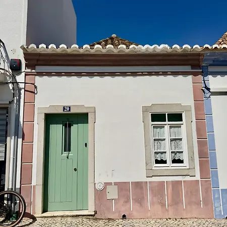 Casa Do Patio By Junto Ao Mar