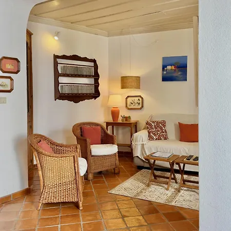 Casa Do Patio By Junto Ao Mar *