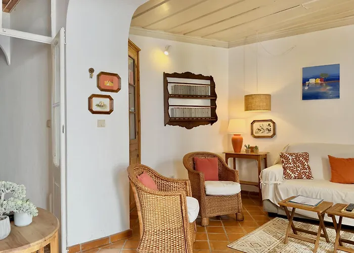 Casa Do Patio By Junto Ao Mar 塔维拉