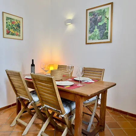 Vakantiehuis Casa Do Patio By Junto Ao Mar