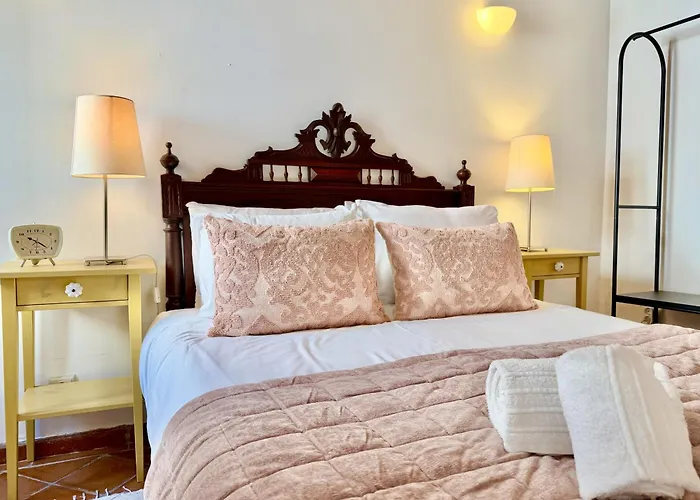 Casa Do Patio By Junto Ao Mar *