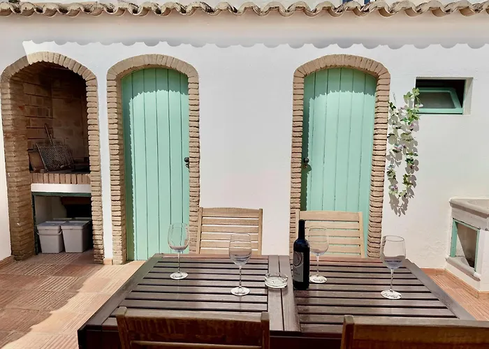 Casa Do Patio By Junto Ao Mar *