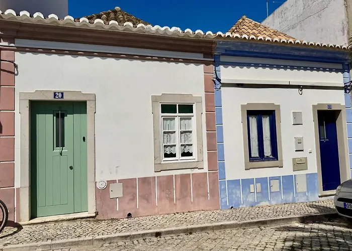 Casa Do Patio By Junto Ao Mar